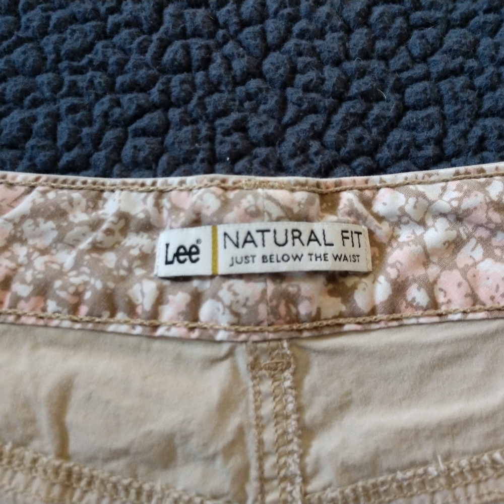 Lee natural fit shorts